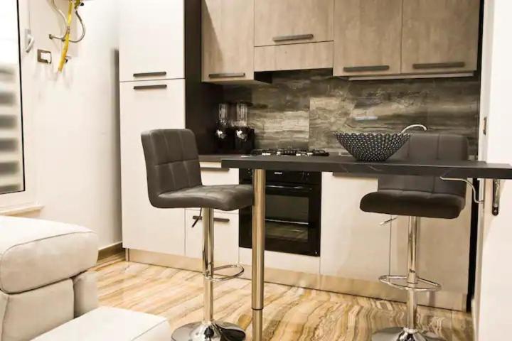 Suite Napoli Sotterranea Con Jacuzzi Exteriér fotografie